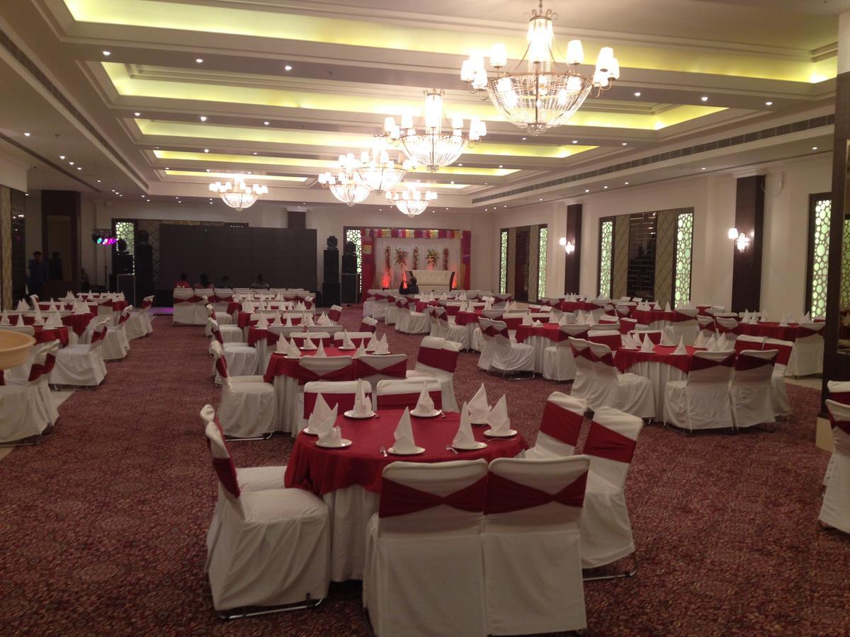 Continent Hotel Nawanshahr Nawashahr Экстерьер фото