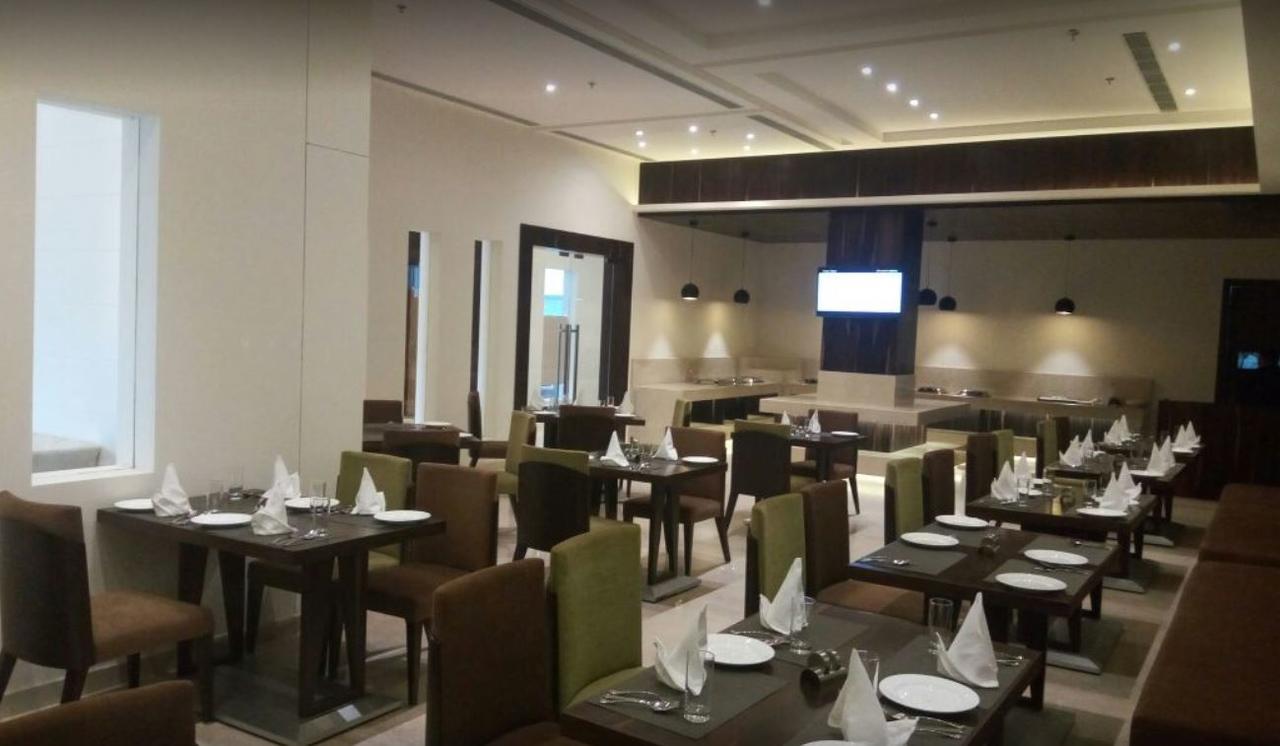 Continent Hotel Nawanshahr Nawashahr Экстерьер фото